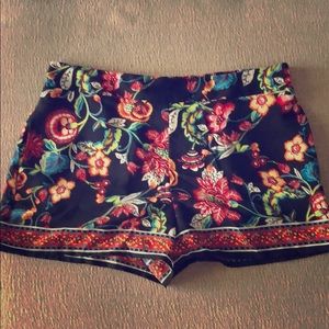 Cute floral shorts